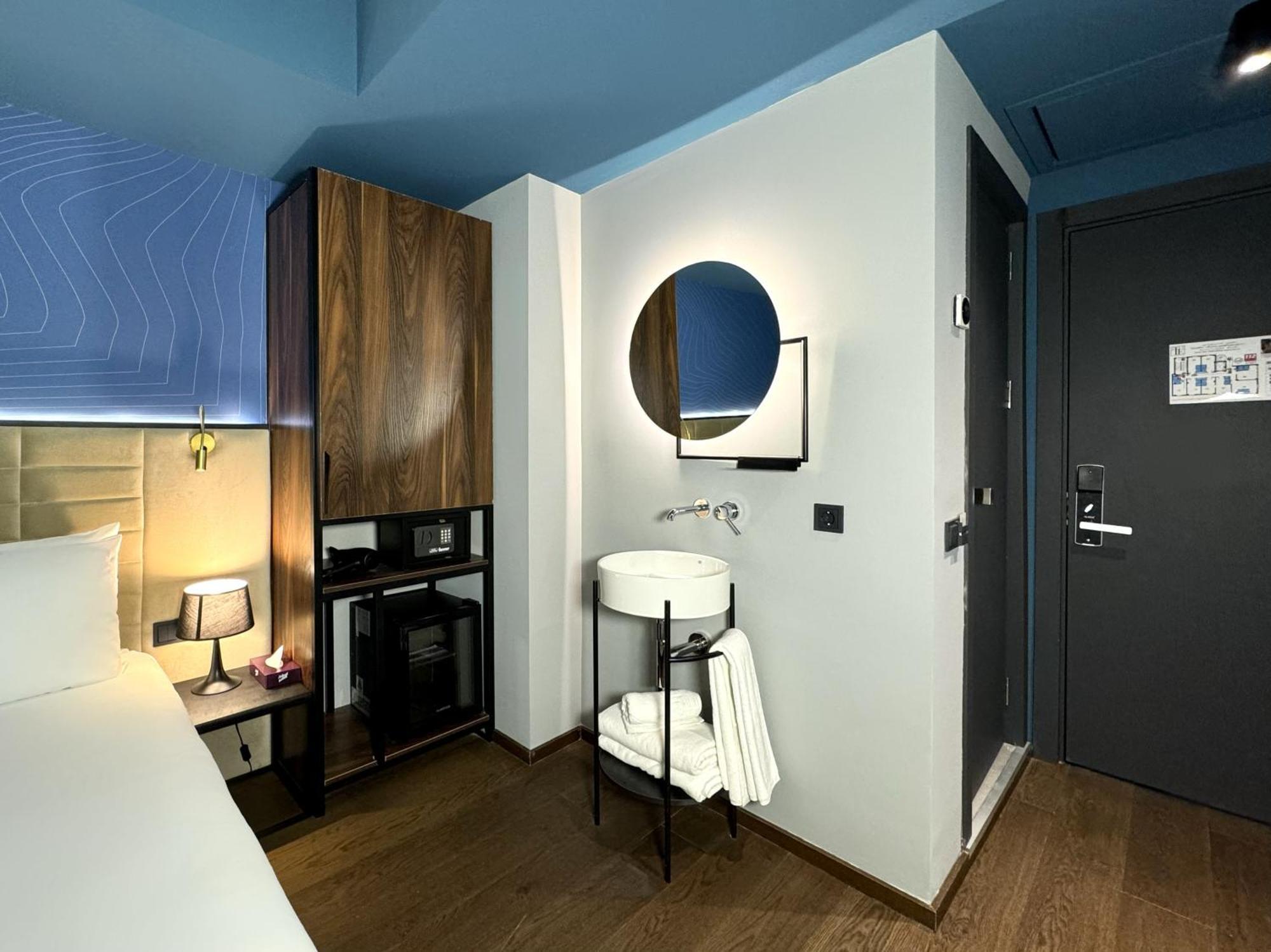 Tbilisi Edition - Design Hotel & Private Spa Kültér fotó